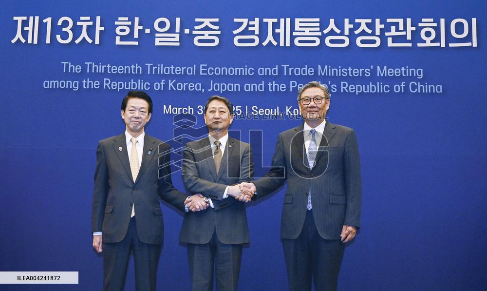 Japan, China-S. Korea trade meeting