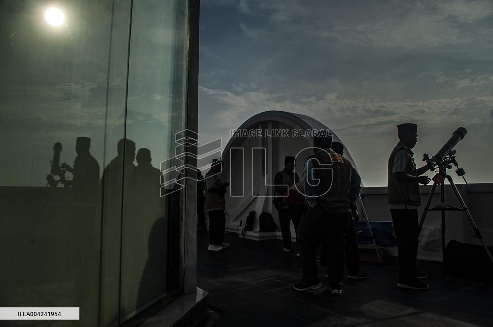 The End Of Ramadan 2025 Marks Eid Mubarak 1446 H - Indonesia