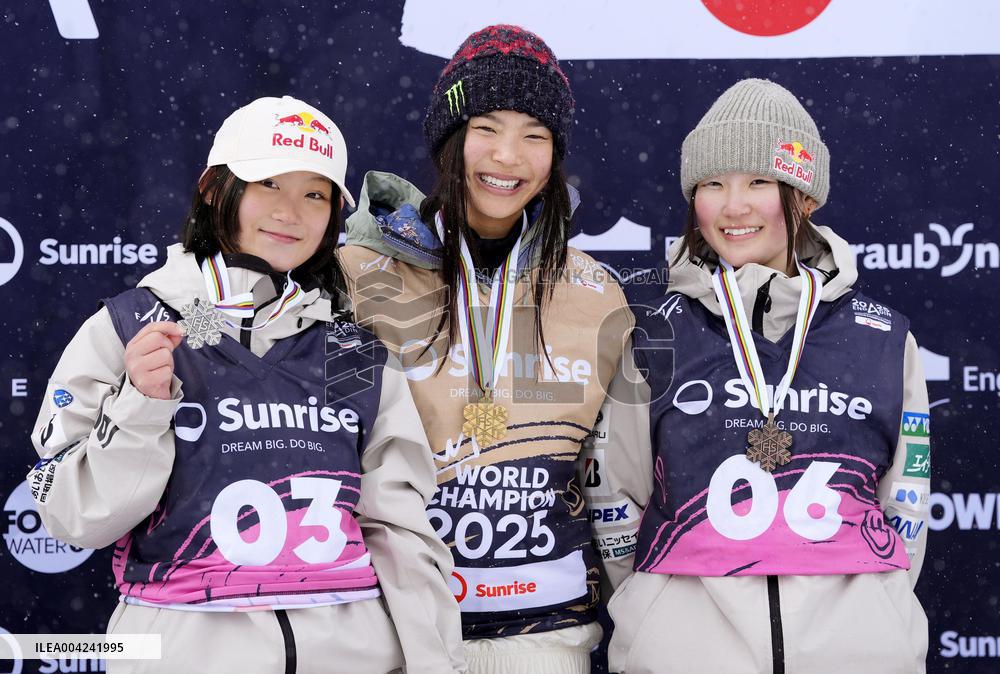 Snowboarding: World championships