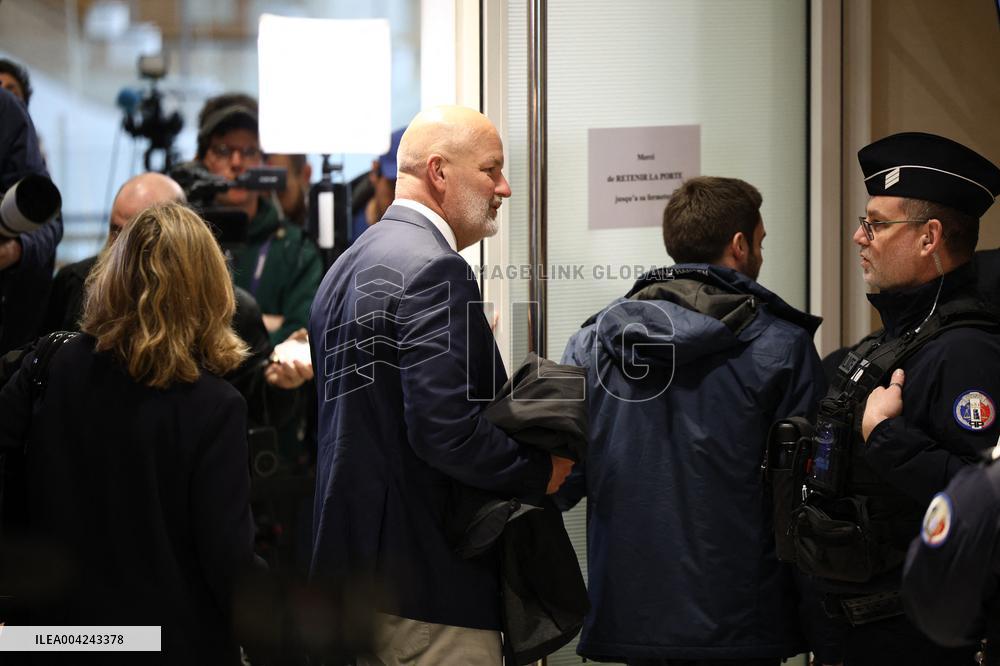 Marine Le Pen and Rn Partys Trial Verdict - Paris