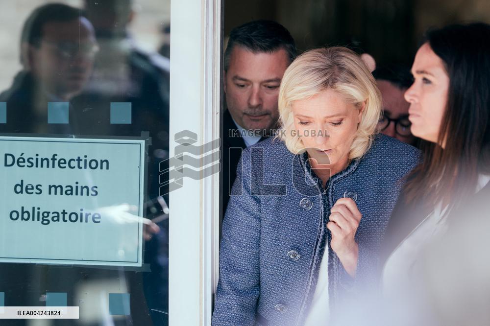 Le Pen RN Party leaves her Trial Verdict for EU Fund Embezzlement - Paris AJ