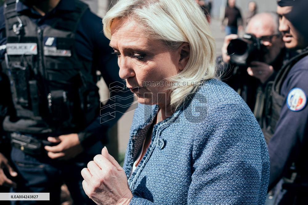 Le Pen RN Party leaves her Trial Verdict for EU Fund Embezzlement - Paris AJ