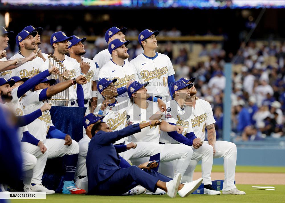Baseball: World Series Champion ring