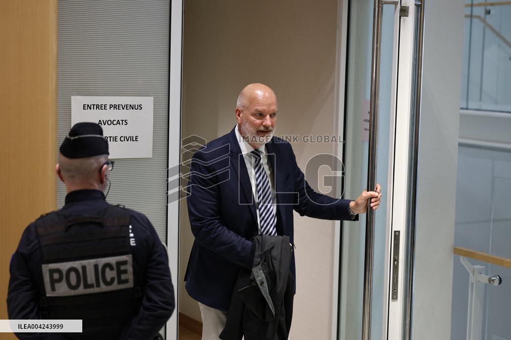 Le Pen RN Party leaves her Trial Verdict for EU Fund Embezzlement - Paris