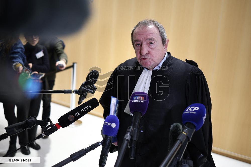 Le Pen RN Party Leaves Trial Verdict For Eu Fund Embezzlement - Paris