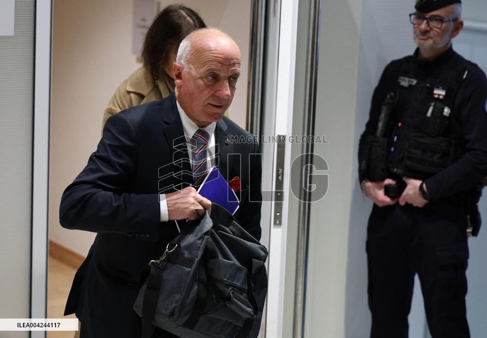 Le Pen RN Party Leaves Trial Verdict For EU Fund Embezzlement - Paris