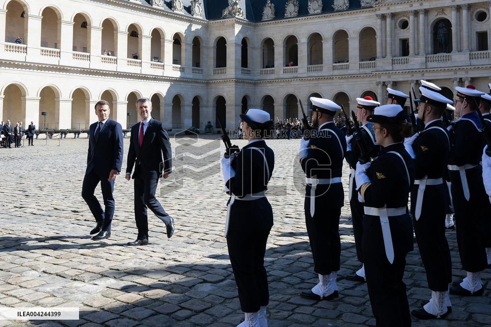 Welcoming Ceremony For The Danish Royal Couple - Paris