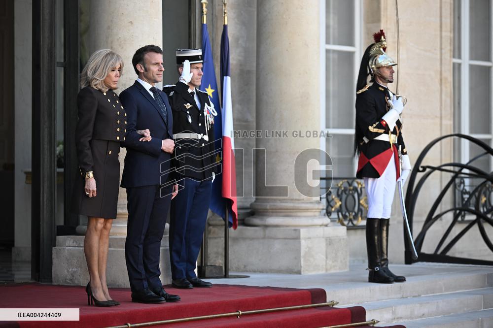 King And Queen Of Denmark Received At Elysee - Paris