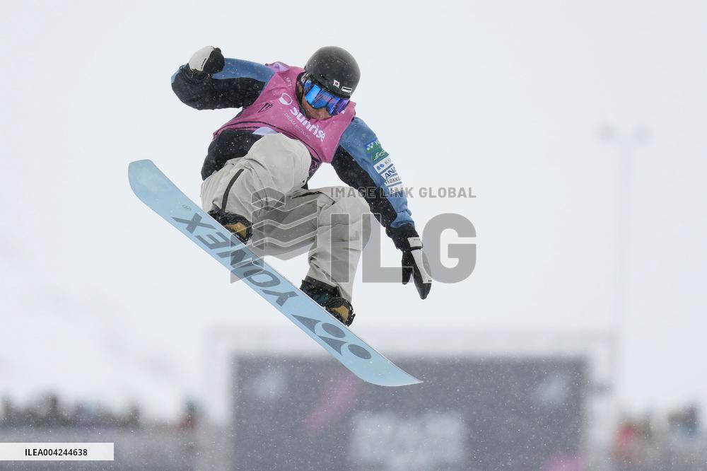 Snowboarding: World championships