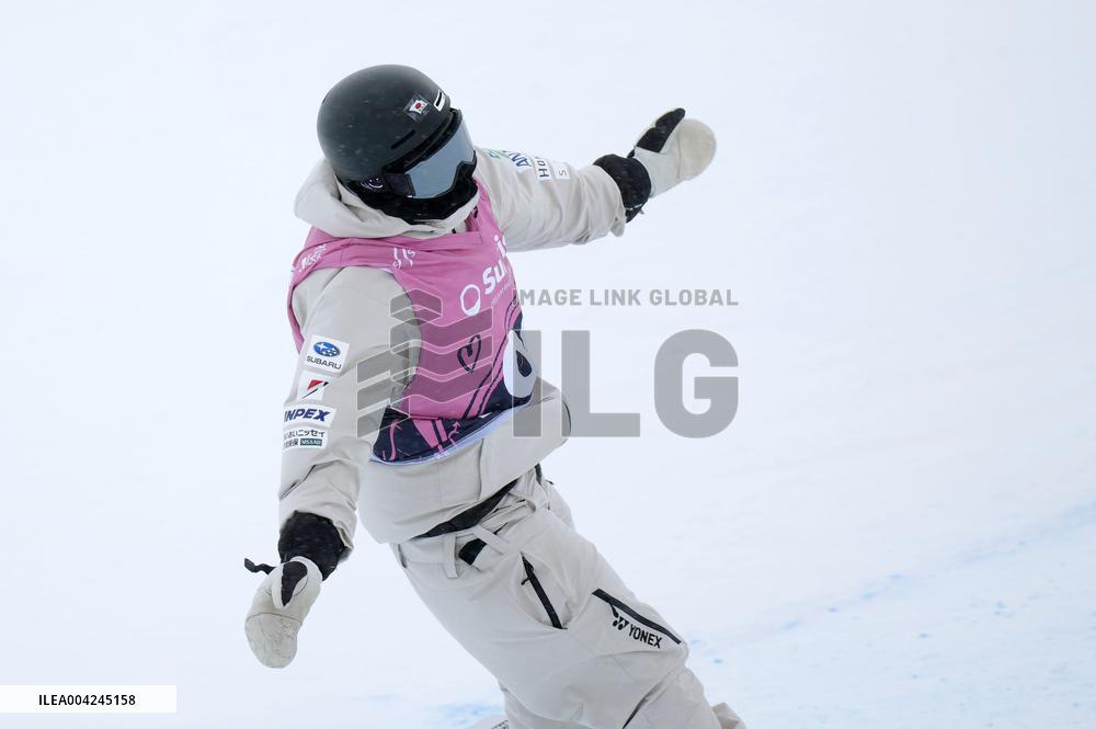 Snowboarding: World championships