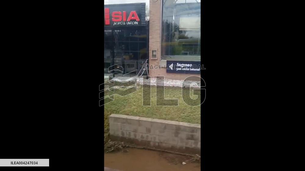 Argentina: Powerful Storms Bring Damaging Hail to Santa Fe 2