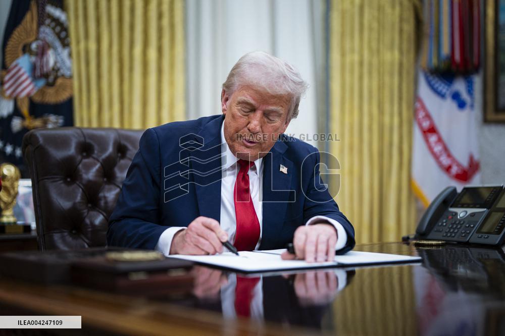 Kid Rock Joins Trump For Order Targeting Entertainment Industry Competition - DC