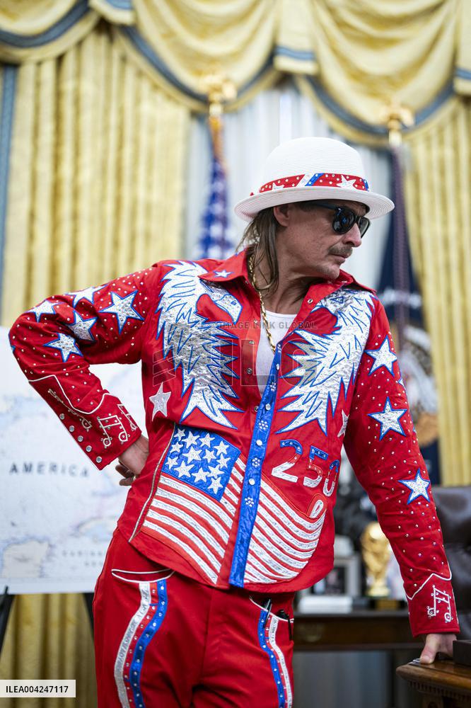 Kid Rock Joins Trump For Order Targeting Entertainment Industry Competition - DC
