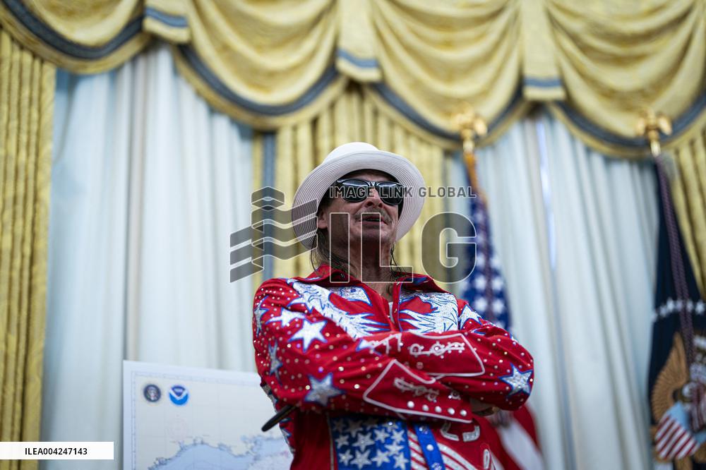 Kid Rock Joins Trump For Order Targeting Entertainment Industry Competition - DC