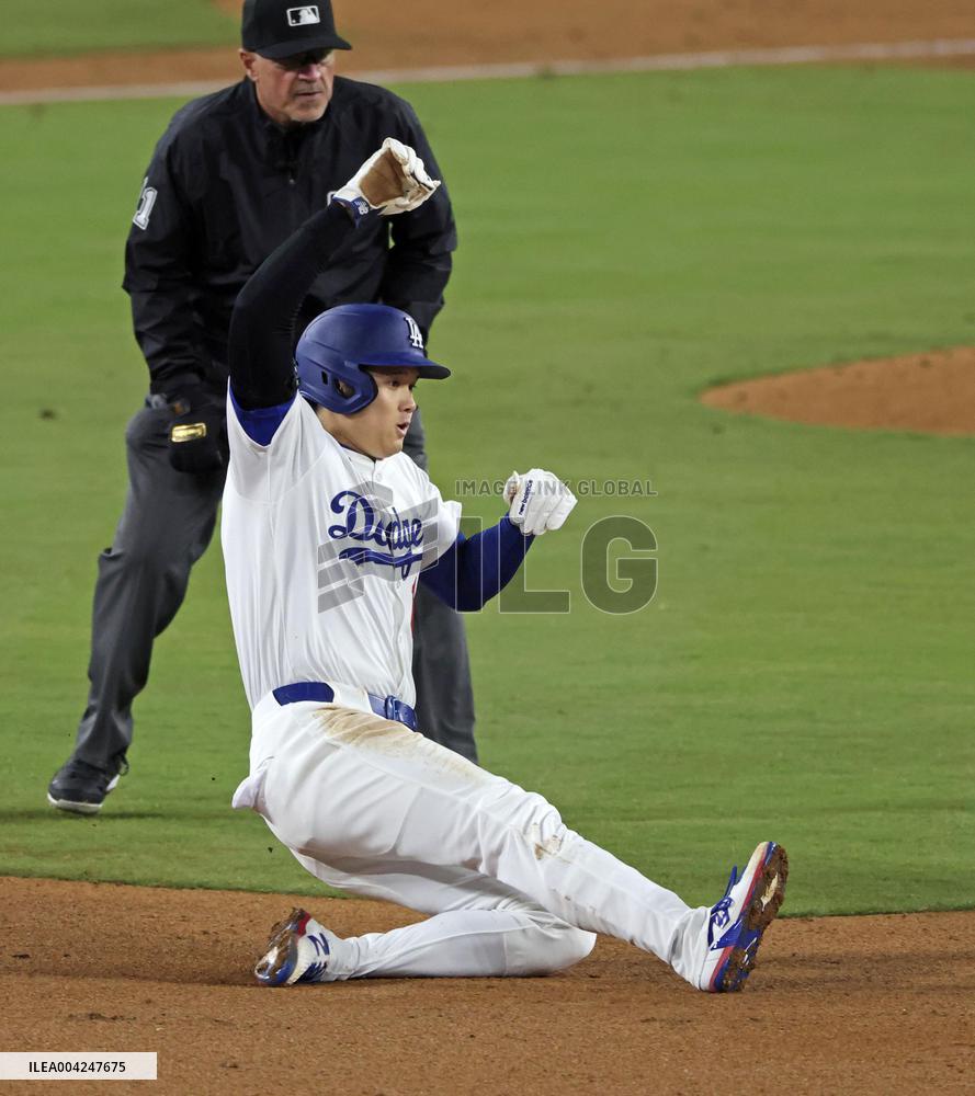 Baseball: Braves vs. Dodgers