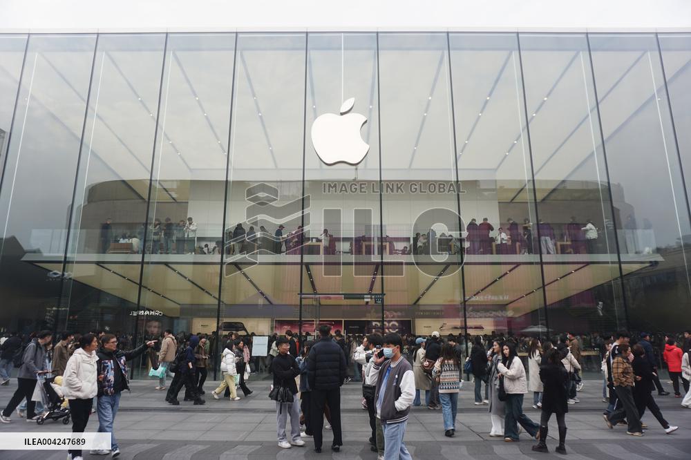 Apple Store in Hangzhou