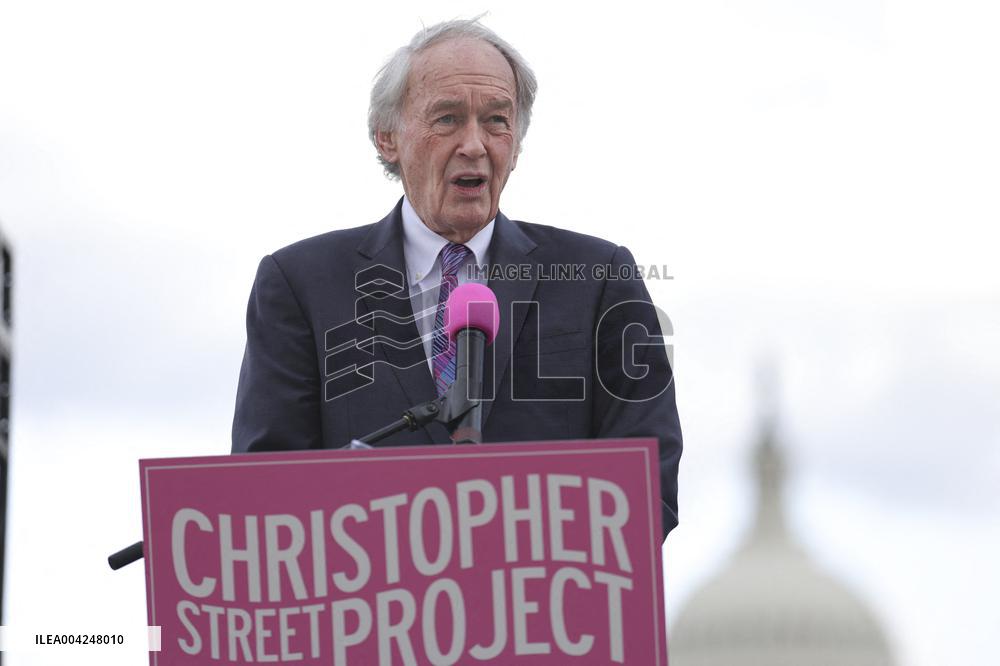 Trans Day of Visibility Rally Near US Capitol