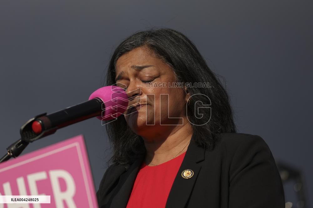 Trans Day of Visibility Rally Near US Capitol