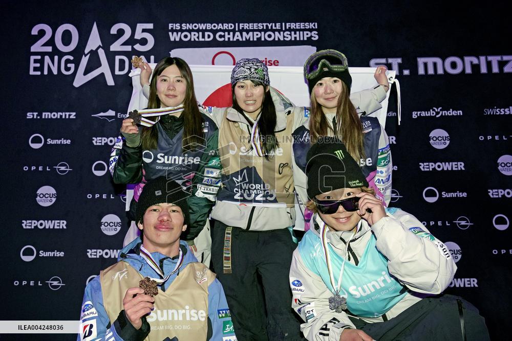 Snowboarding: World championships