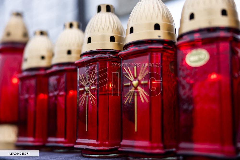 Volodymyr Zelensky and First Lady Commemorate Buchas Liberation Anniversary - Bucha