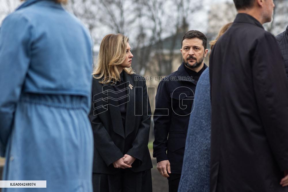 Volodymyr Zelensky and First Lady Commemorate Buchas Liberation Anniversary - Bucha