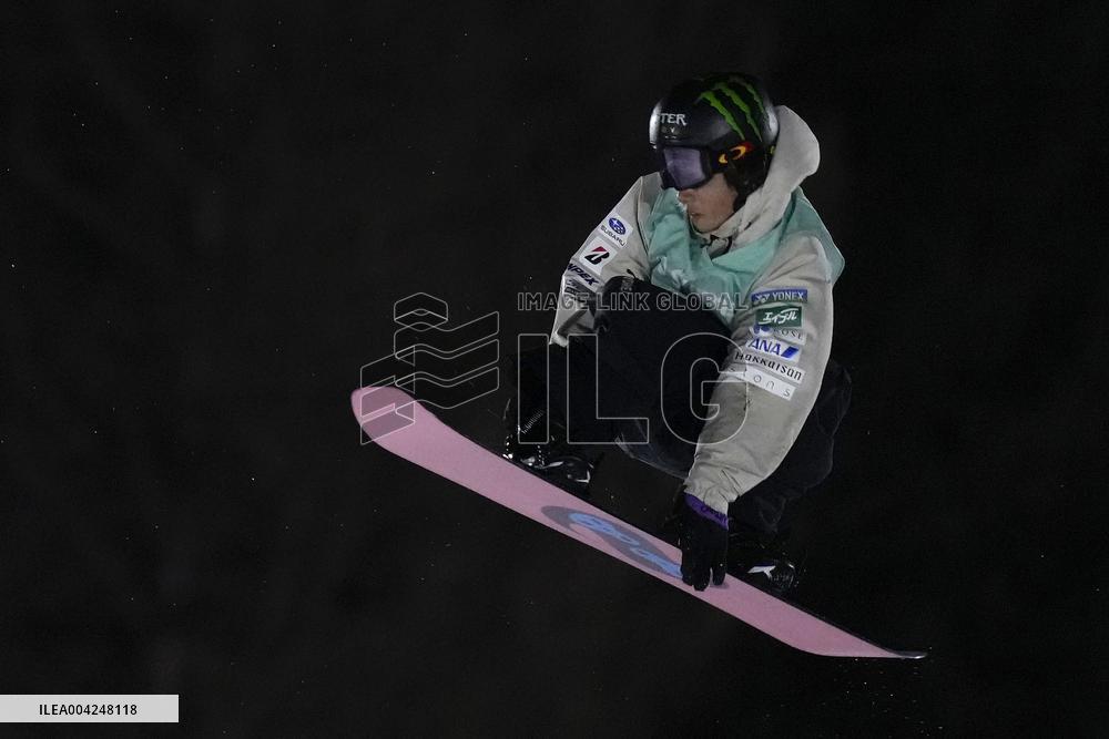 Snowboarding: World championships
