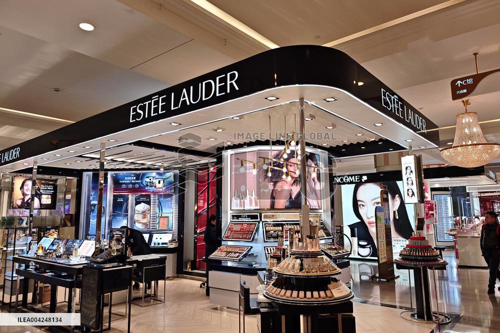 Estee Lauder Store
