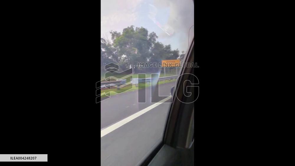 Malaysia: Gas Pipeline Fire Erupts in Puchong, Prompting Evacuations 5