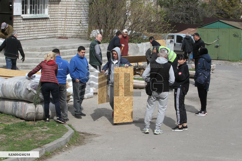 Dnipro recovers from Russian drone attack