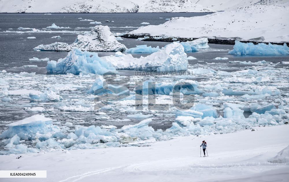 DAILY LIFE NUUK GREENLAND