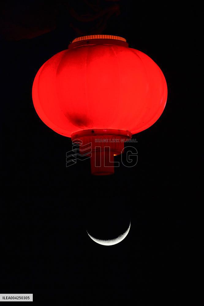 largest Waxing Crescent Moon in Qingzhou