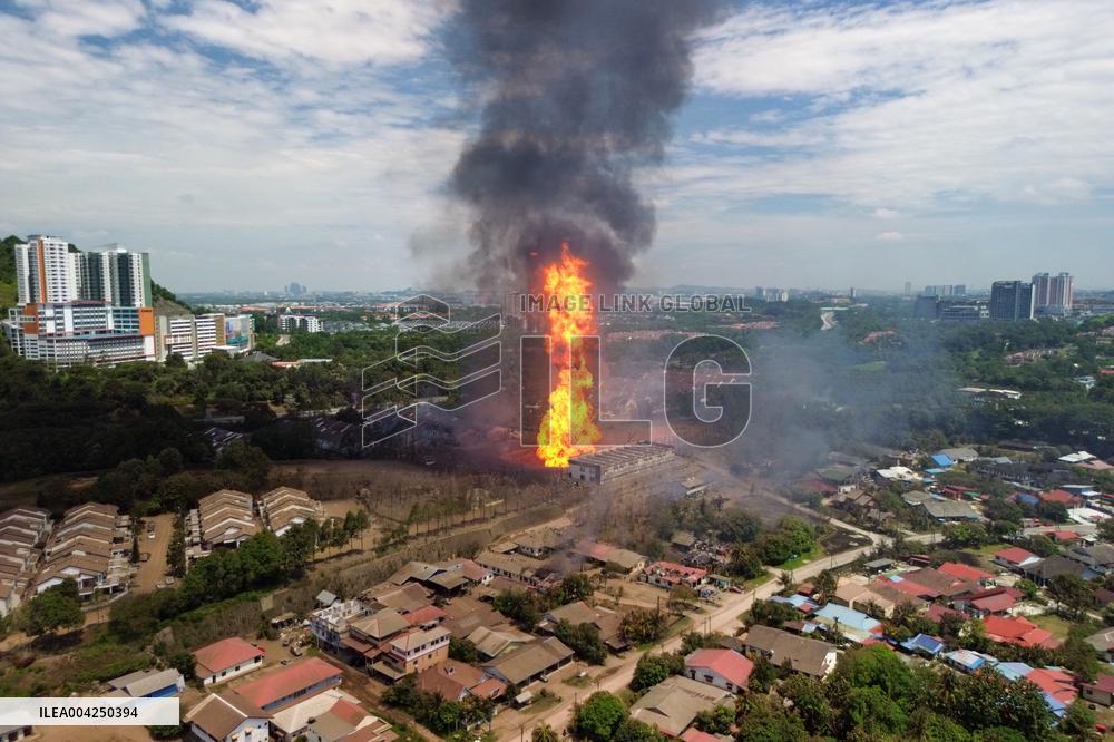 63 Hospitalized After Malaysia Pipeline Fire - Malaysia