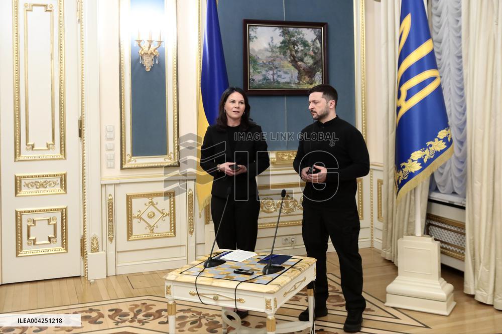 Joint briefing of Volodymyr Zelenskyy and Annalena Baerbock in Kyiv