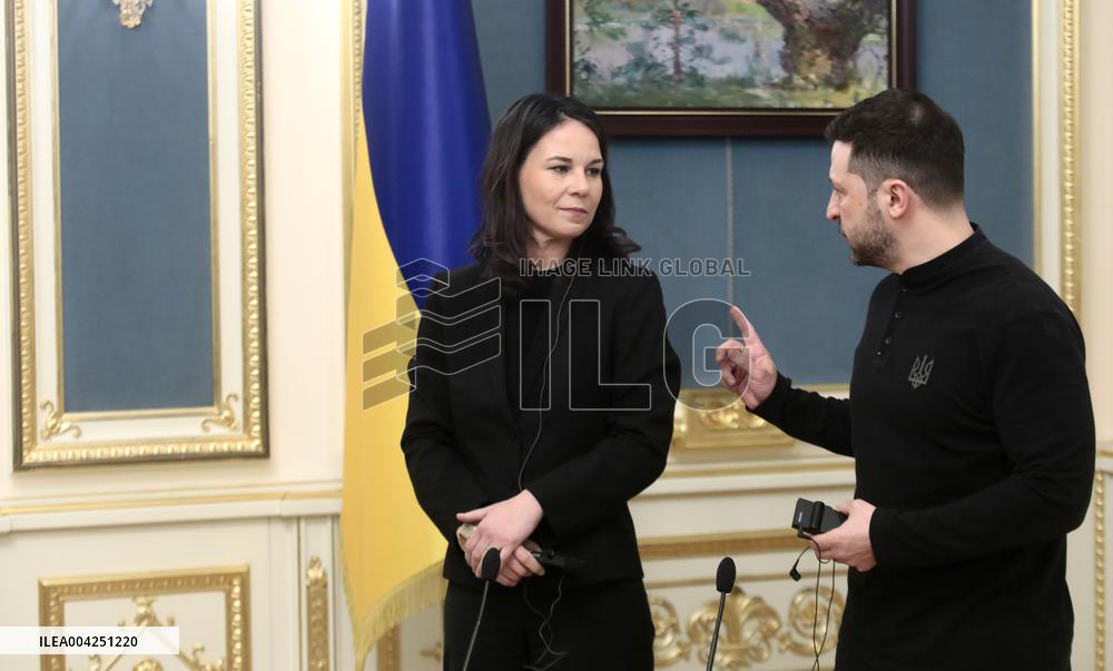 Joint briefing of Volodymyr Zelenskyy and Annalena Baerbock in Kyiv