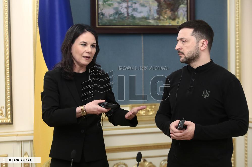 Joint briefing of Volodymyr Zelenskyy and Annalena Baerbock in Kyiv