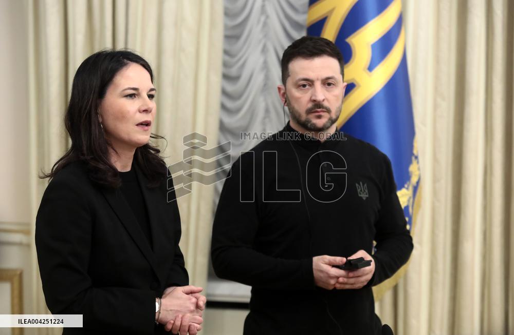 Joint briefing of Volodymyr Zelenskyy and Annalena Baerbock in Kyiv