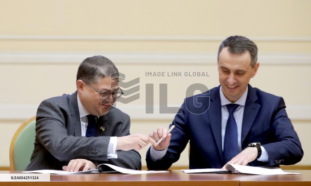 Agreements in healthcare signed between France and Ukraine as part of reconstruction program