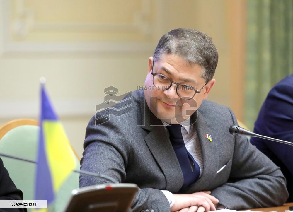 Agreements in healthcare signed between France and Ukraine as part of reconstruction program