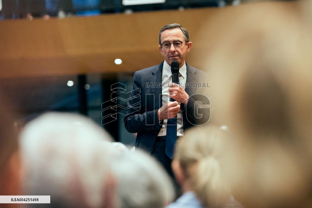 Bruno Retailleau meeting for the presidency of the Les Republicans group - Paris AJ