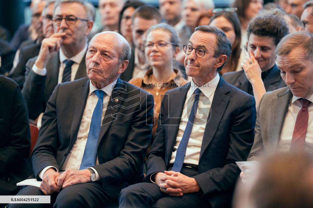 Bruno Retailleau meeting for the presidency of the Les Republicans group - Paris AJ