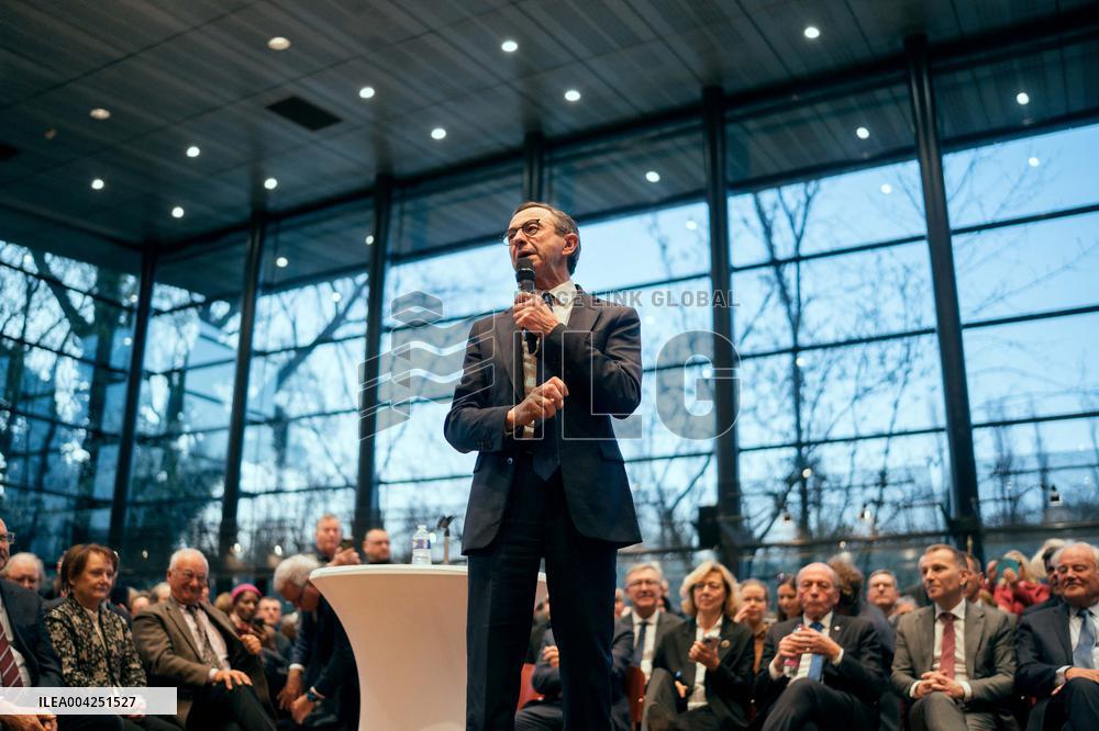 Bruno Retailleau meeting for the presidency of the Les Republicans group - Paris AJ