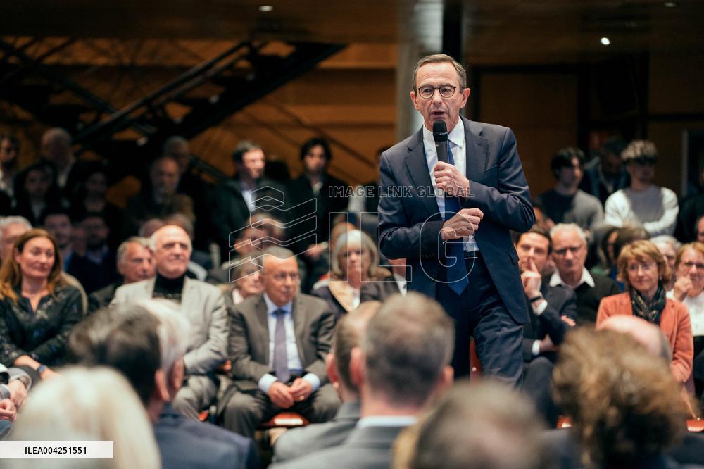 Bruno Retailleau meeting for the presidency of the Les Republicans group - Paris AJ