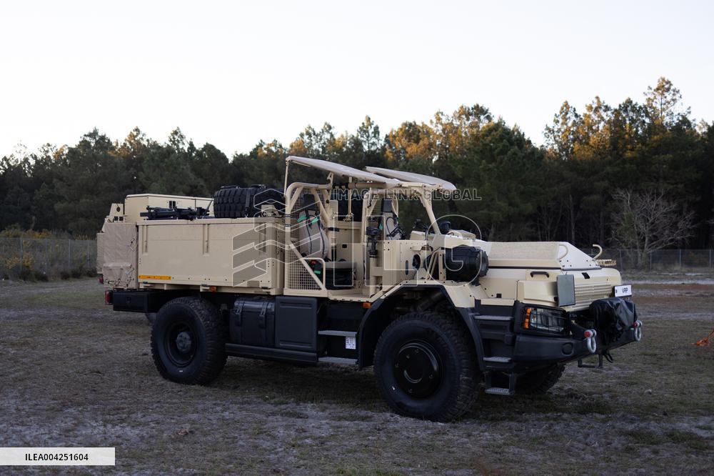 SOFINS Military Exhibition Opening day - Martignas-sur-Jalle