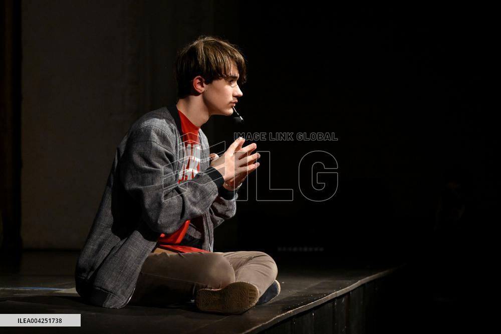 Mysterious Night Murder of a Dog play premieres in Zaporizhzhia