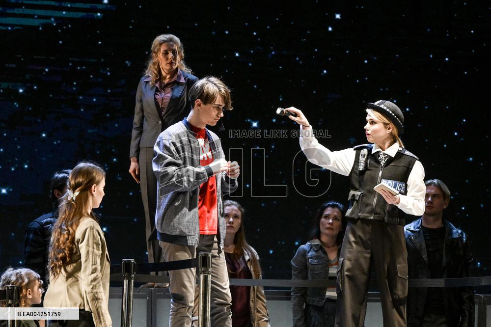 Mysterious Night Murder of a Dog play premieres in Zaporizhzhia