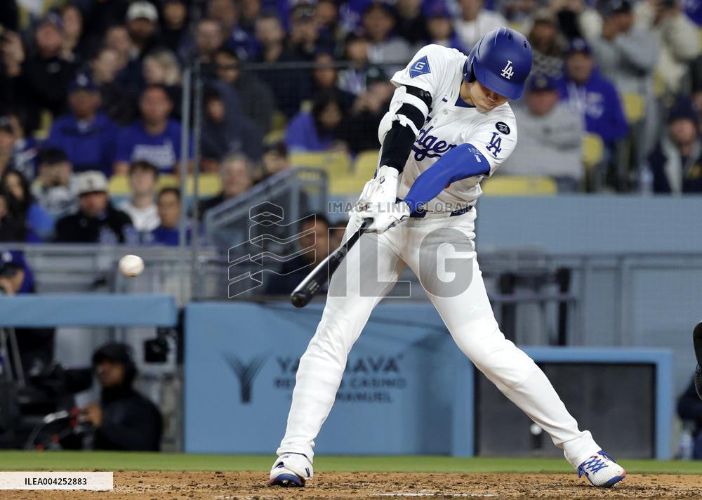 Baseball: Braves vs. Dodgers