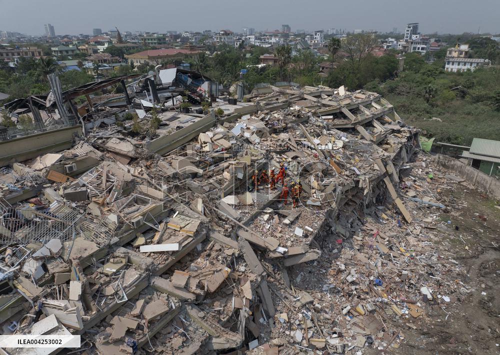 Rescuers Unite in Myanmar Quake Relief Efforts - Mandalay