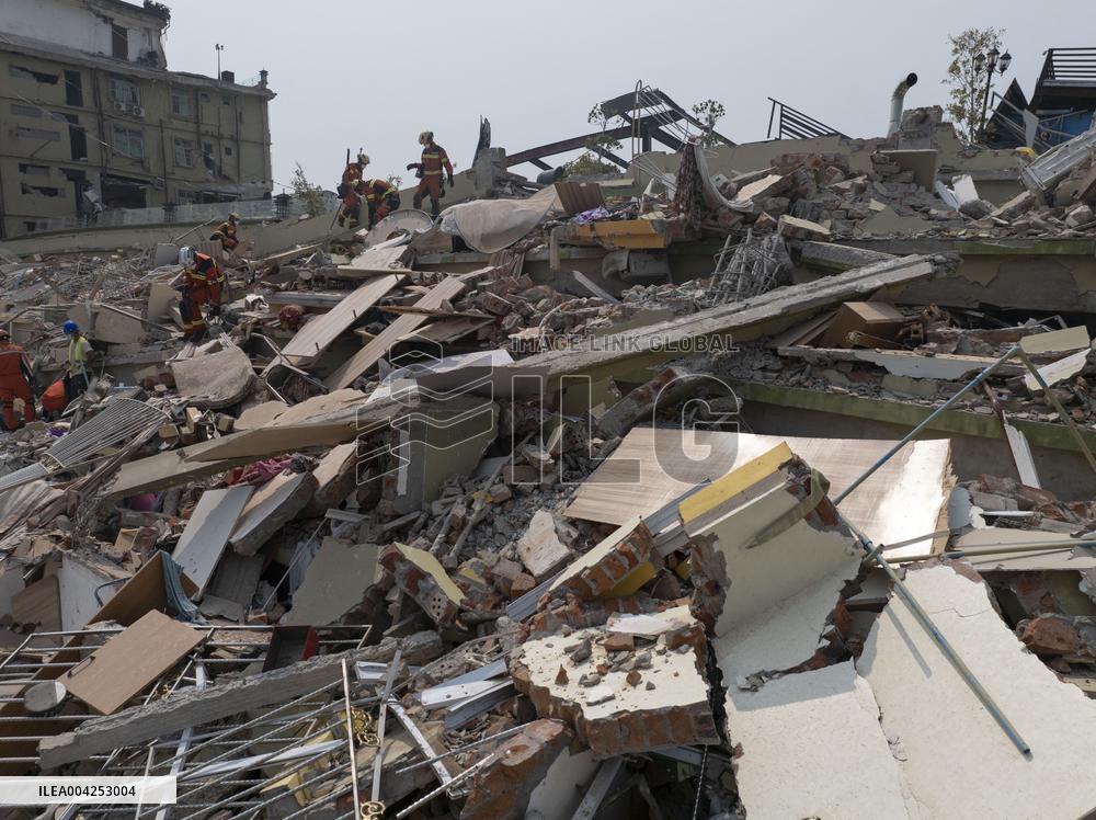 Rescuers Unite in Myanmar Quake Relief Efforts - Mandalay