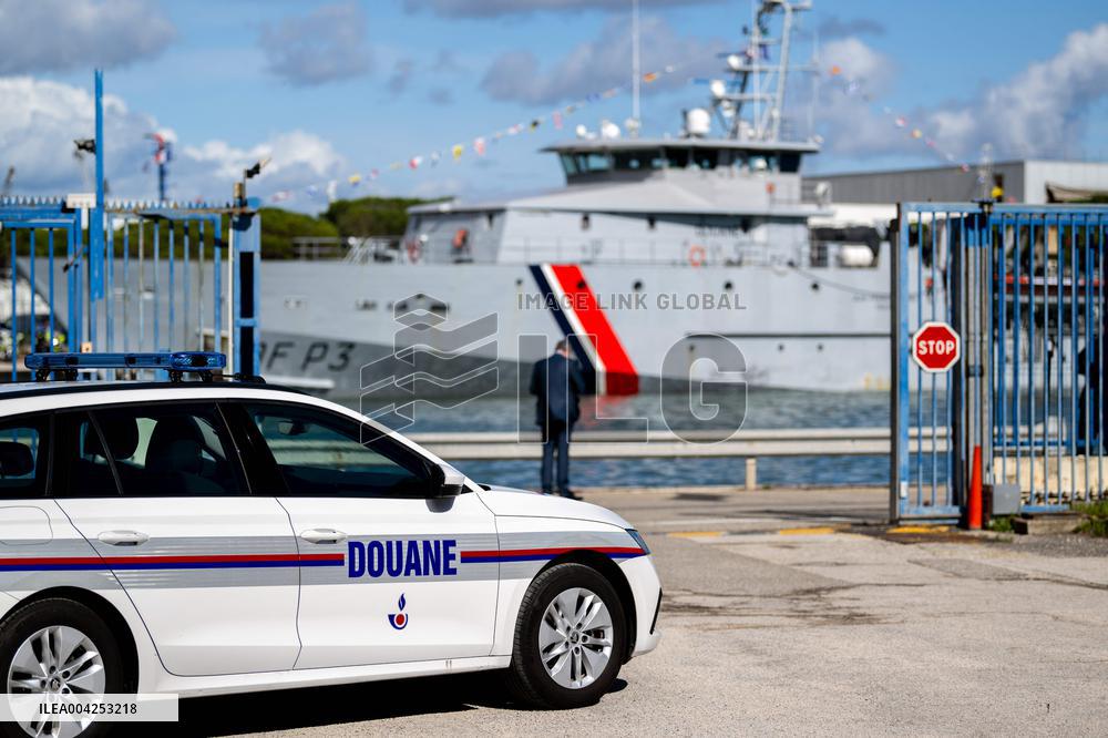 Illustration Douane at La-Seyne-sur-Mer