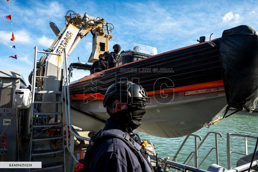 Illustration Douane at La-Seyne-sur-Mer